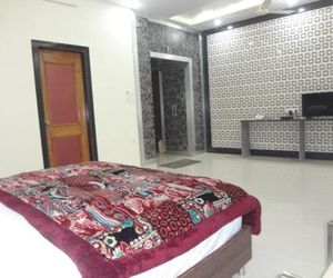 Hotel Royal Country Club Varanasi India