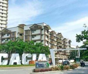 2 Bedroom Deluxe Apartment with Balcony Makati City Philippines