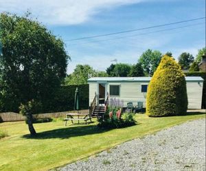 Forest View Caravan at Rose Cottage - Adults Only - Maximum 2 Guests Drumnadrochit United Kingdom