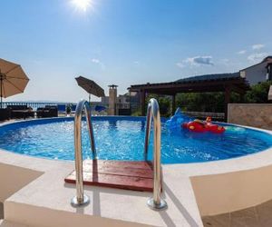 NAVIS Sea View Apartment with pool Veliko Brdo Croatia