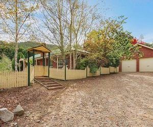 Alpine Mist - Spacious 5 bedroom home Bright Australia
