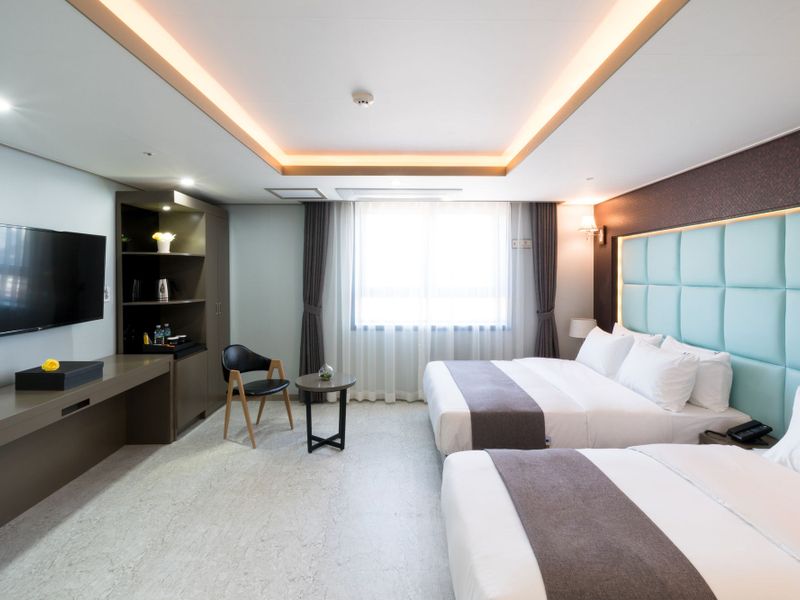Hotel Photo 1