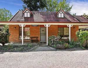 Kookaburras Nook - pet friendly with pool Bright Australia