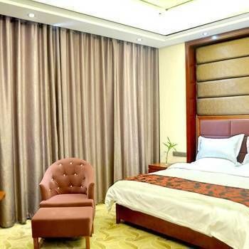 Hotel Photo 13