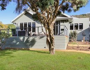 Couples on the Park - Great location! Bright Australia