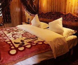 Deng Ba Youth Hostel Shangrila China