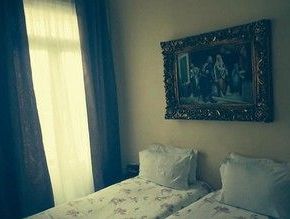 NearBy Hotel