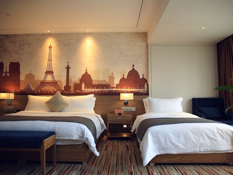 Hotel Photo 8