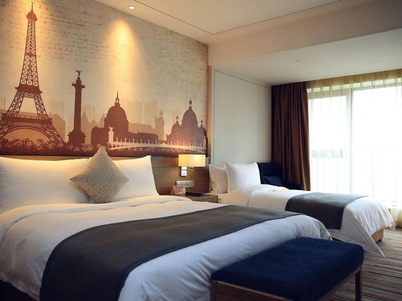 Hotel Photo 10