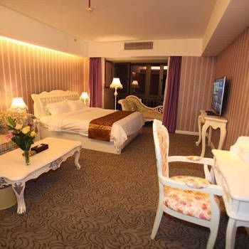 Hotel Photo 16