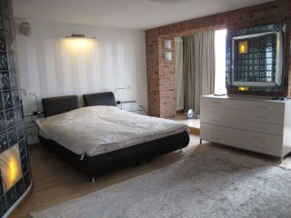 Apartment on Parkhomenko 39