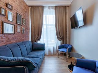 Двухуровневый номер"Клеопатра", вид на Казанский