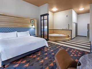 Фото отеля Holiday Inn - Amarillo East, an IHG Hotel