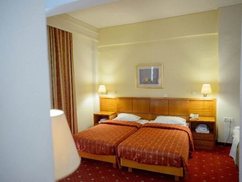 Hotel Photo 1