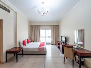 Фото отеля Ruwi Hotel Apartments
