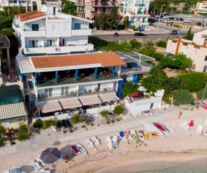 Beachfront Apartments Zanic Podstrana Croatia