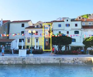Apartments Mediteranea Baska Croatia