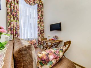 Апартаменты "Семейный очаг" на Курляндской