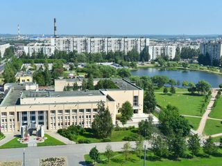 Квартира с видом на пруд. Г. Санкт-Петербург