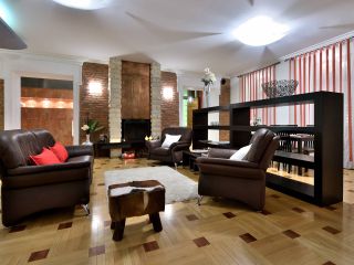 Belle, High End Luxury apartment.