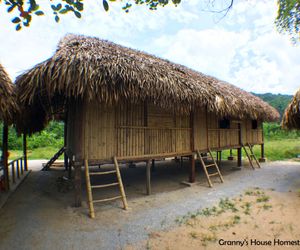 Grannys House Phong Nha Vietnam