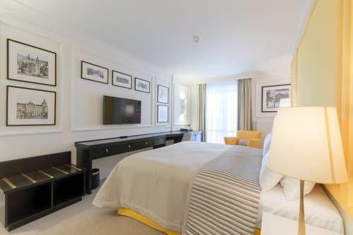 Hotel Photo 11