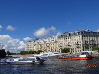 Apartment near Peter and Paul Fortress