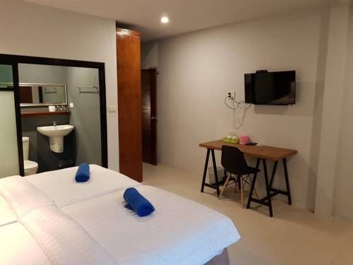 Hotel Photo 6