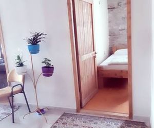 Guest house and hostel Hani i Fisnikut Gjirokaster Albania