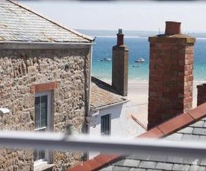 Little Dolly sea view apartment, St Ives, Cornwall St. Ives United Kingdom