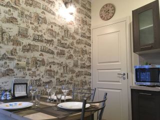 Квартира для гостей в доме с парковкой