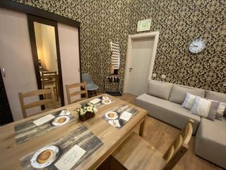 Hotel812
