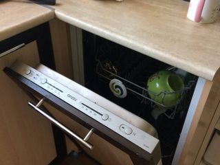 Комната в трехкомнатной квартире