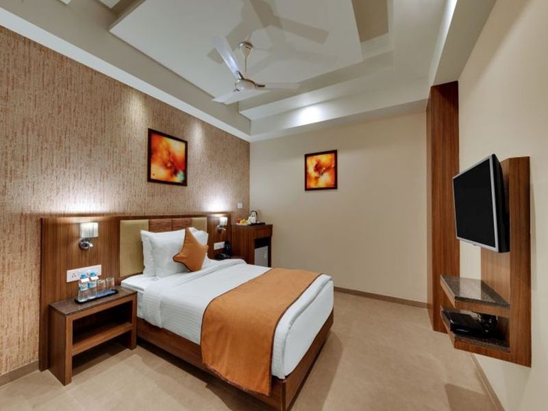 Hotel Photo 8