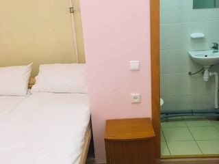 Номер с собственной ванной комнатой без окна