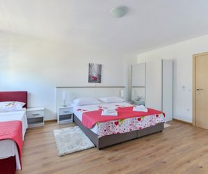 Apartments Medved Vir Croatia