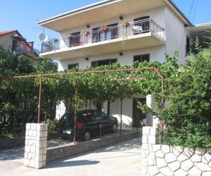 VUCKO 2 pax studio Crikvenica Croatia