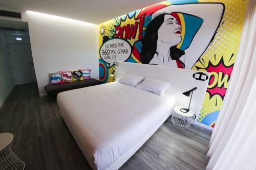 Hotel Photo 12