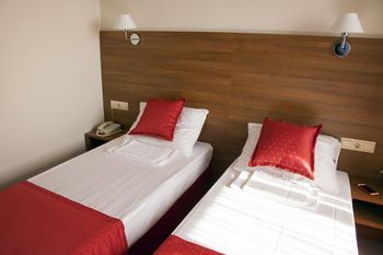 Hotel Photo 8