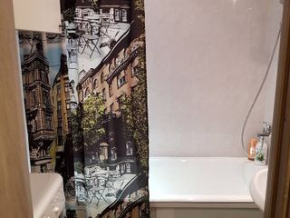 Comfortable flat 10 minutes to metro Komendantski