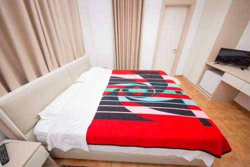 Hotel Photo 8