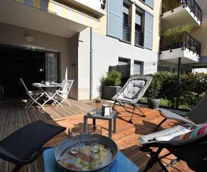 Apartment Arcachon - port de plaisance / aiguillon - au calme, spacieux t3 pour 4 personnes avec jardin et parking sécurisé. Arcachon France