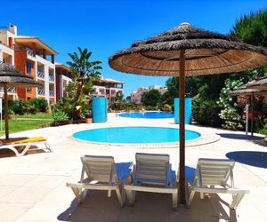 Fabulous pool side Corcovada apartment in perfect Albufeira location Montechoro Portugal