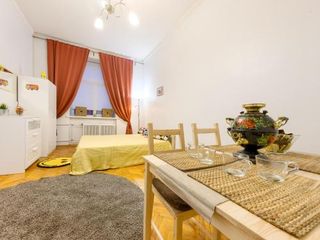Комфортабельные апартаменты в доме знаменитых актеров в 5 минутах от Петропавловской крепости!