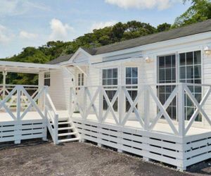 Cottage Star House NAKIJIN Nago Japan