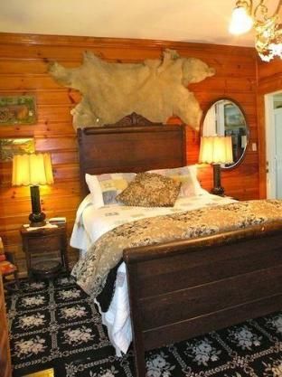 Photo of THE INN AT BREVARD - BED AND BREAKFAST - ADULT ONLY