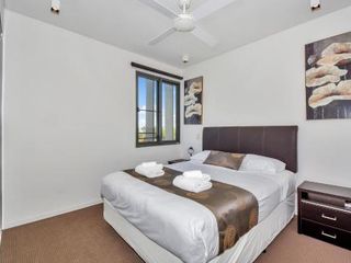 Фото отеля Darwin Waterfront Short Stay Apartments