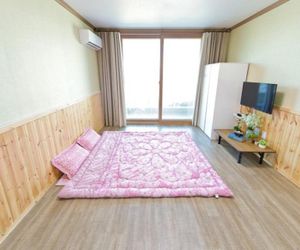 Cheongha Pension & Deoksan 103 Balhan-dong South Korea