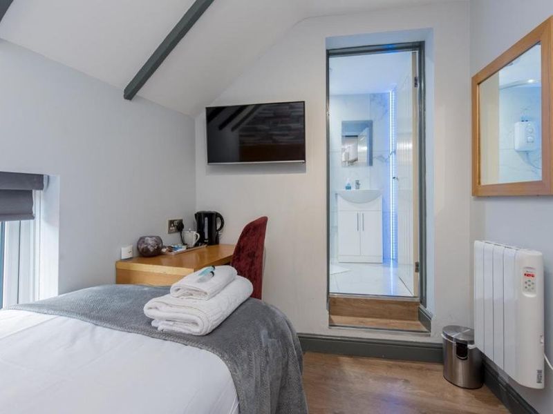 Hotel Photo 5