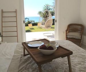 Aqua Seafront Beach House With Garden Pelekas Greece